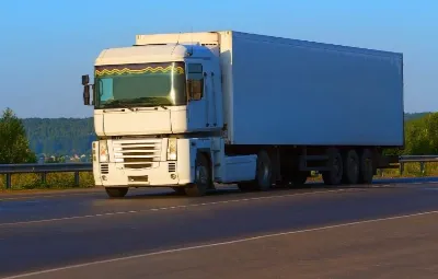 İzmir ile Serik Arası Öğrenci Eşyası Taşıma